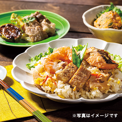 ���E�𗷂��邨�ٓ� ���s