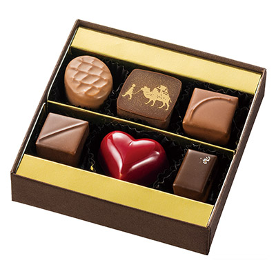 旬のダージリン紅茶とお菓子「クラッシー」