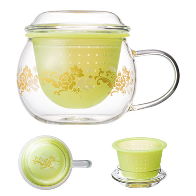 紅茶と茶器とお菓子「ラディアント」