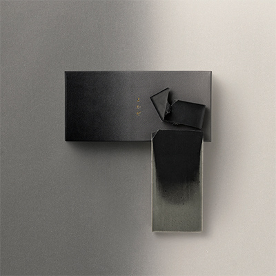 ���g���}�U�[�n�E�X �C���h���`���R���[�g �镗