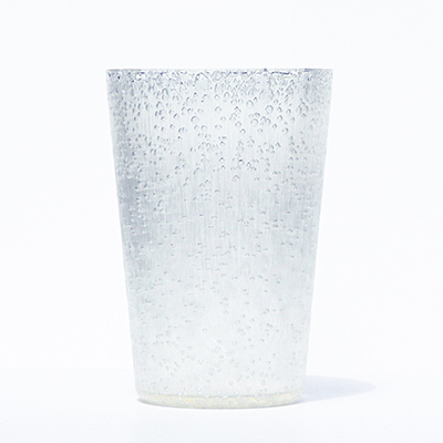 IZ GLASS A g[