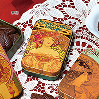 �A�}���G ���[�u�X 70���_�[�N�`���R���[�g�� ���z&nbsp;&nbsp;