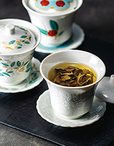 ���\����A�W�q�ő�p���������Ɛg�߂ɂȂ�<